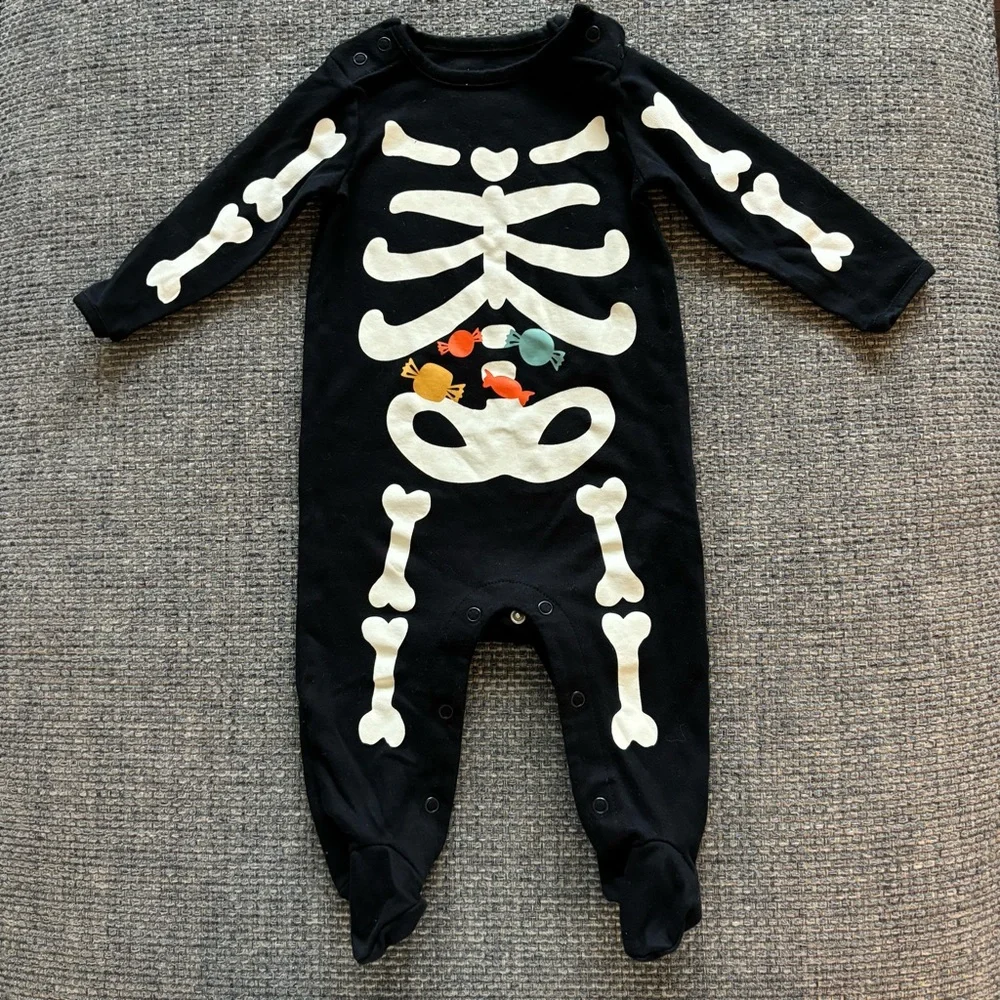 Carter’s Skeleton Sleep & Play Onesie + Hat Set 6M | Halloween Baby Costume